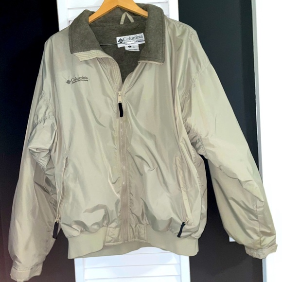 Columbia Other - VTG PUFFER COLUMBIA LARGE
